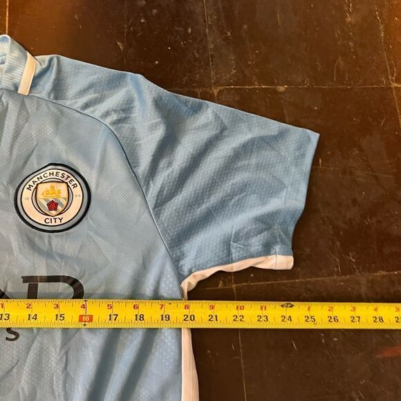 MANCHESTER CITY ENGLAND 2017/2018 HOME FOOTBALL SHIRT JERSEY - Picture 9 of 9